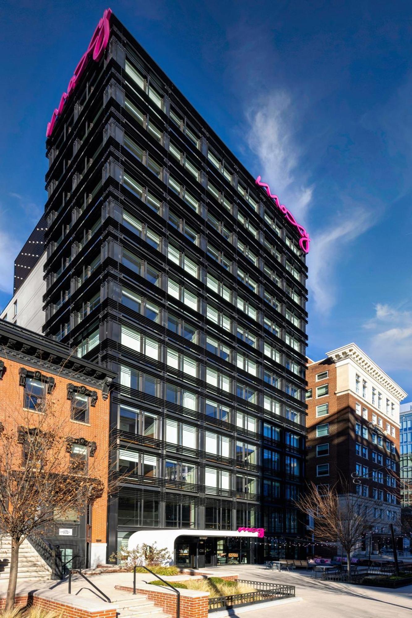 Moxy Washington, Dc Downtown Hotel