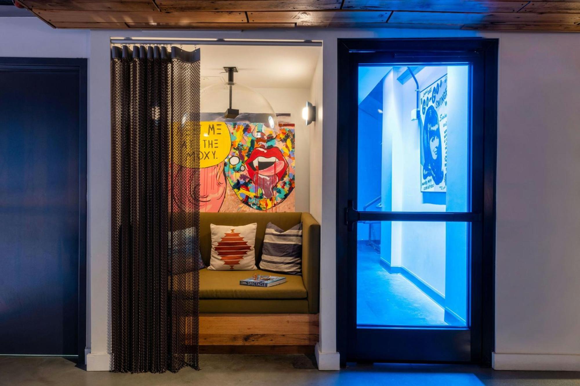 Moxy Washington, Dc Downtown 3* Washington