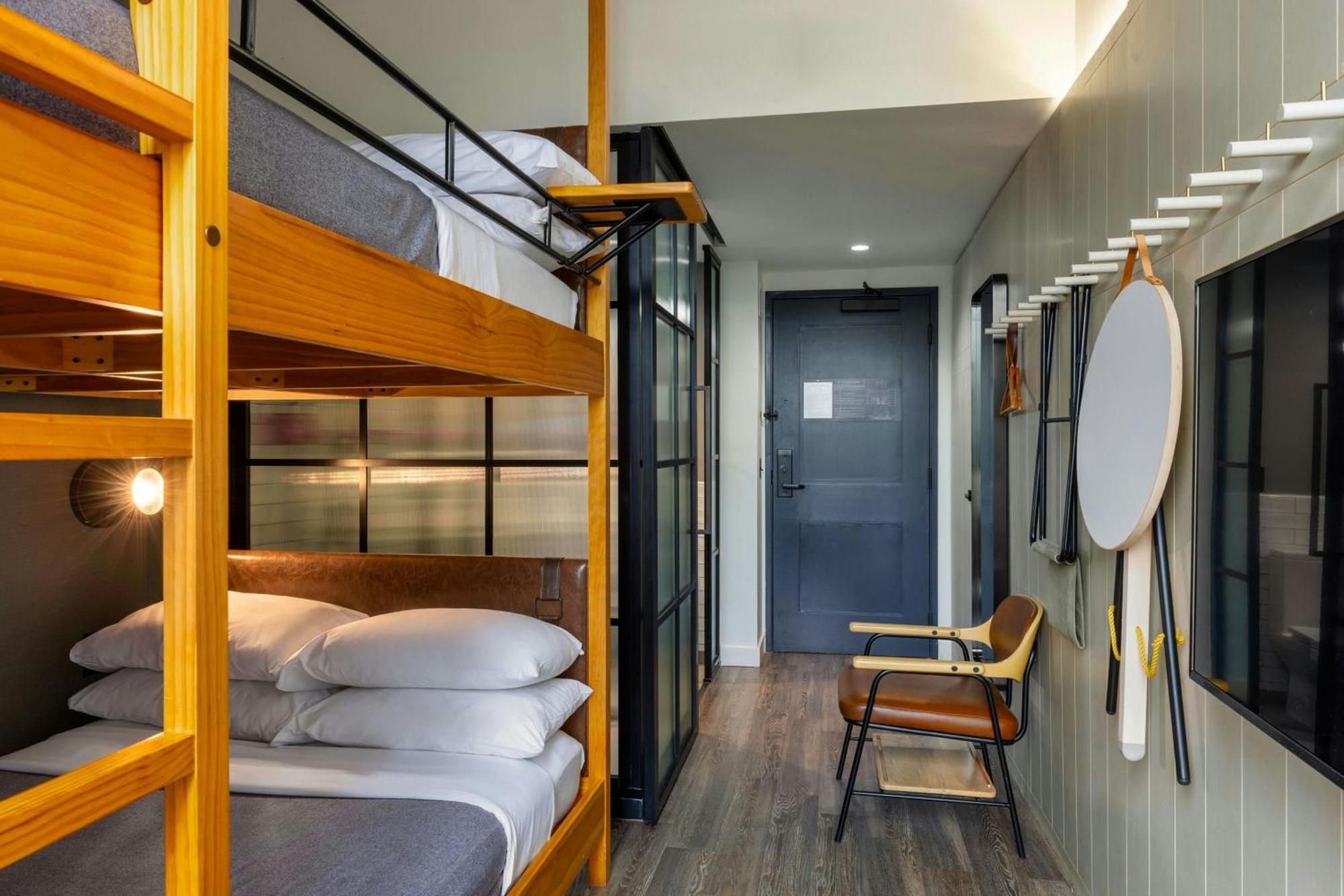 Moxy Washington, Dc Downtown Hotel Washington