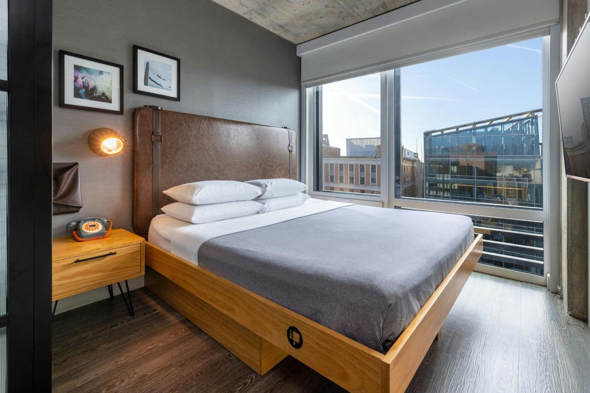 Hotel Moxy Washington, Dc Downtown 3*
