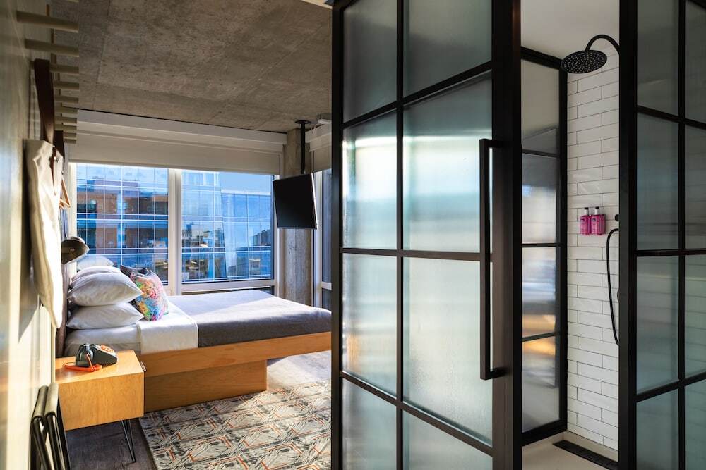 Moxy Washington, Dc Downtown Hotel Washington